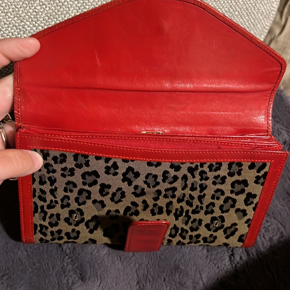 Authentic Fendi clutch WOC leopard red - Picture 8 of 17